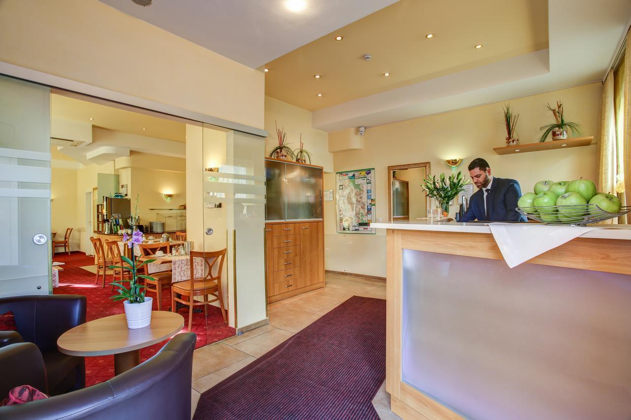 Rhein Neckar Hotel Mannheim Exterior photo